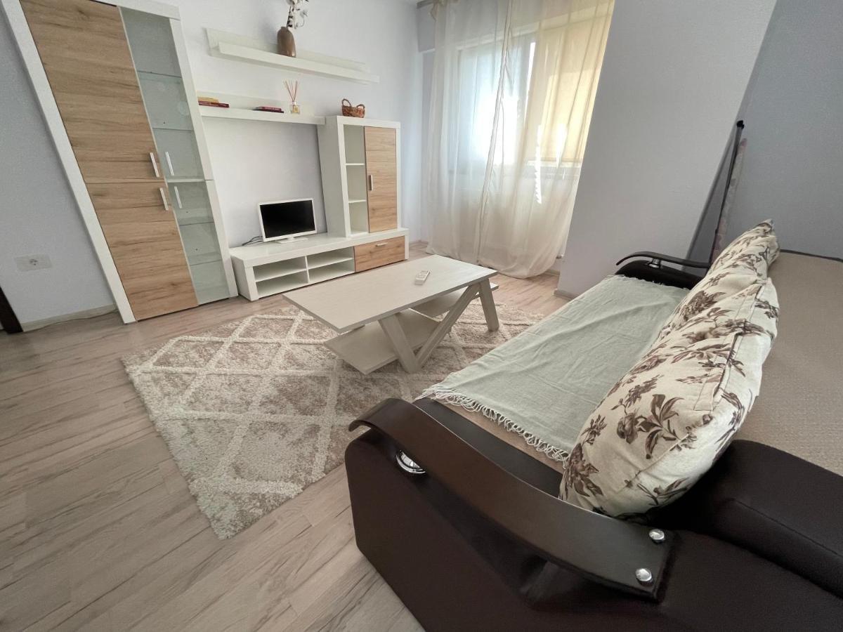 شقة The Mirror - Quiet & Friendly Place In Copou ياش المظهر الخارجي الصورة